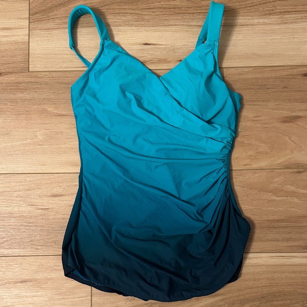 Lands End Turquoise to Teal One Piece Swimsuit - Picture 2 of 9